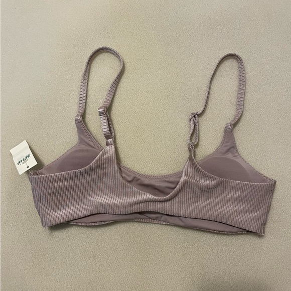 *NEW* Aerie Iridescent Pearl Scooped Top Bikini - Picture 2 of 10